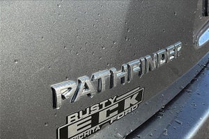 2016 Nissan Pathfinder S